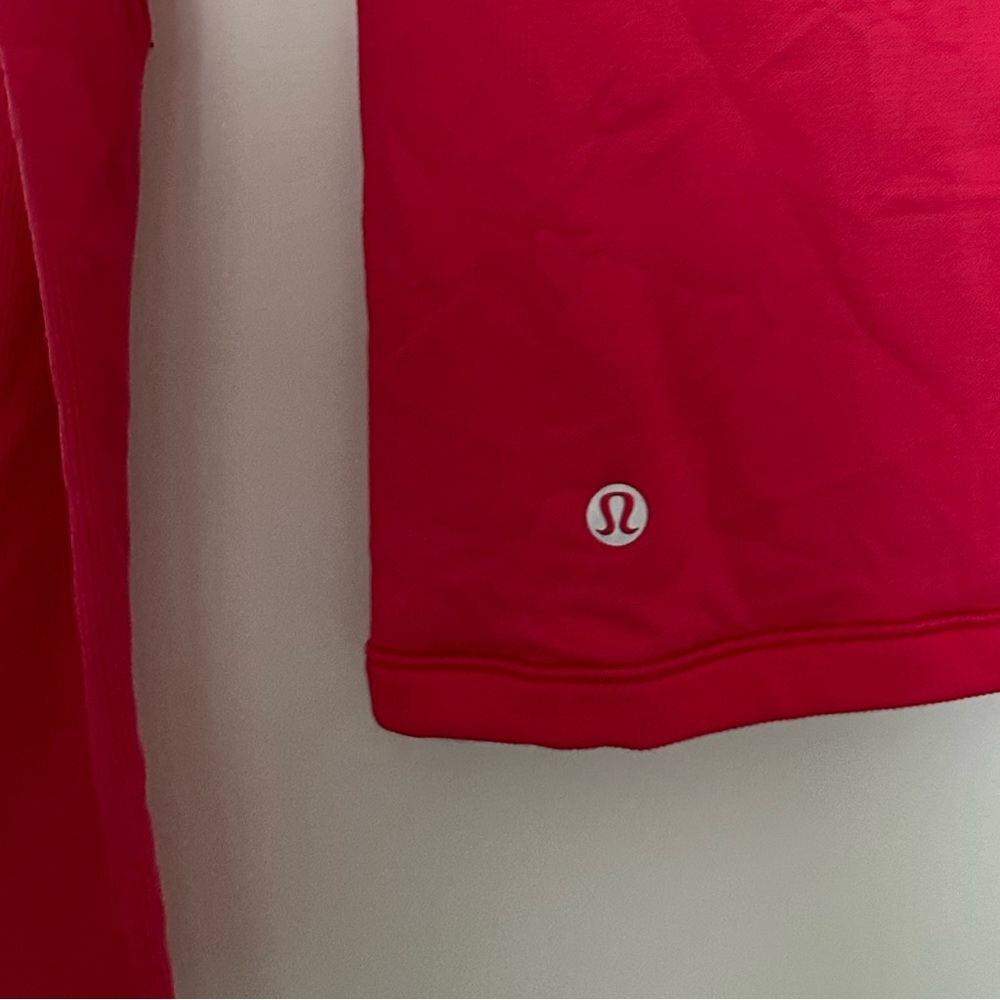 Lululemon Set with Tank Top and Matching Jacket - Picture 14 of 15